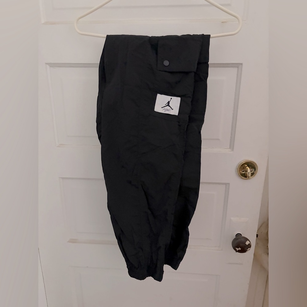 Nike Air Jordan Parachute Pants size L large